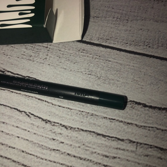 Kylie cosmetics trick lip kit - Picture 3 of 6